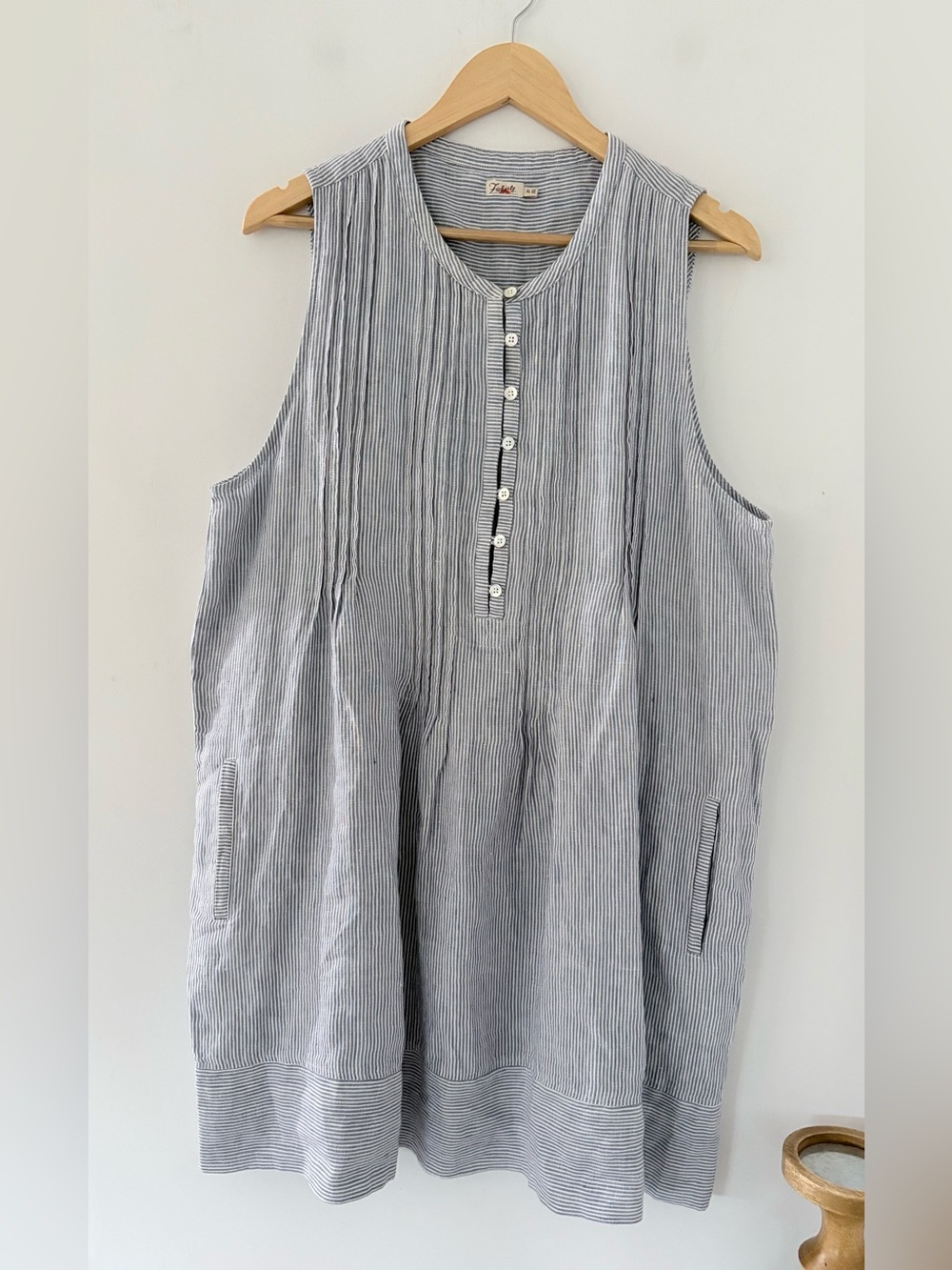 FAHERTY 100% Linen Blue Striped Sleeveless ISHA Dress XL Buttons Relaxed Coastal